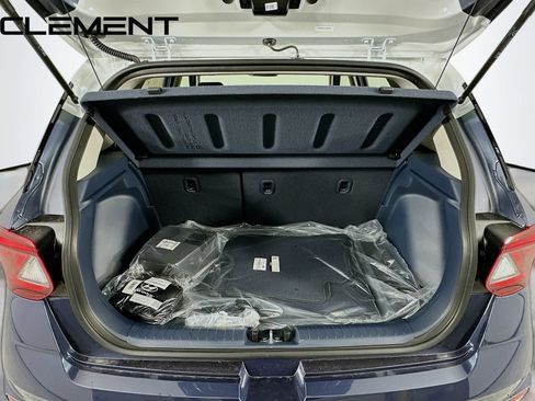 Certified 2026 Hyundai Venue SEL FWD image 11