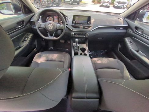 Used 2024 Nissan Altima 2.5 S FWD image 31