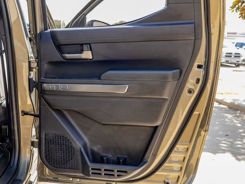 Used 2025 Toyota Tacoma TRD Off-Road w/ TRD Off Road Upgrade Package image 39