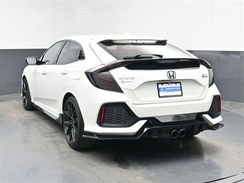 Used 2018 Honda Civic Sport Touring image 7