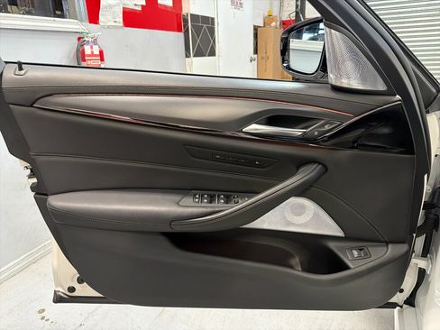 Used 2021 BMW M5 w/ Competition Package image 15