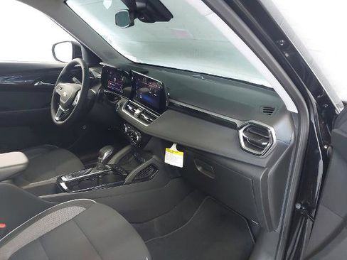New 2026 Chevrolet TrailBlazer LT w/ Convenience Package image 29