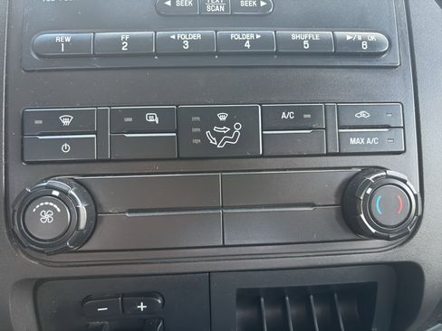 Used 2015 Ford F350 XL w/ Power Equipment Group image 17