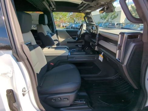 New 2026 GMC Hummer EV 3X image 46