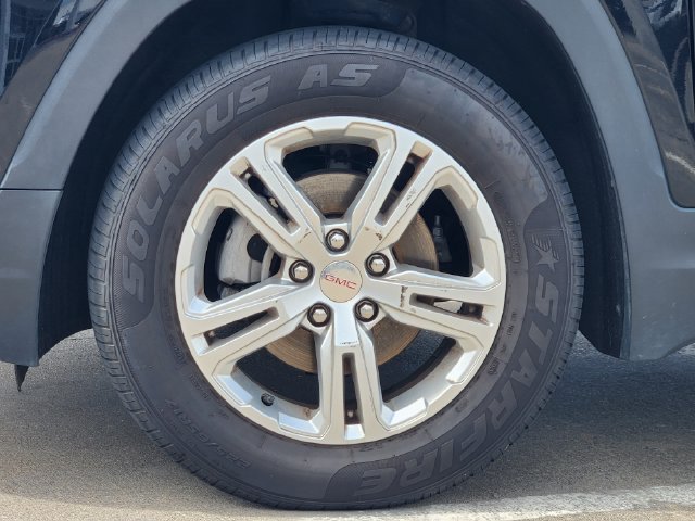 Used 2024 GMC Terrain SLE AWD/4WD image 10