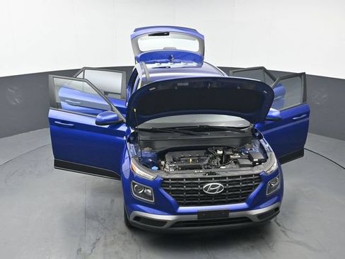 Used 2022 Hyundai Venue SE FWD image 47