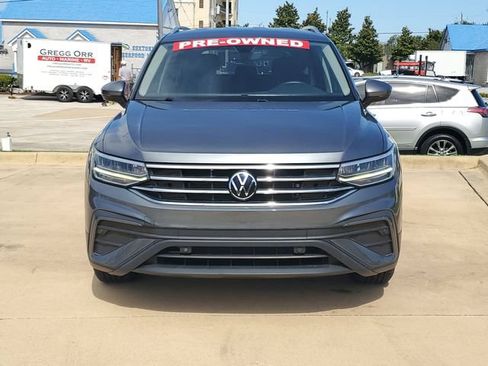 Used 2023 Volkswagen Tiguan SE FWD image 7