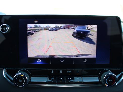 Used 2023 Chevrolet Colorado Z71 w/ Advanced Trailering Package image 20