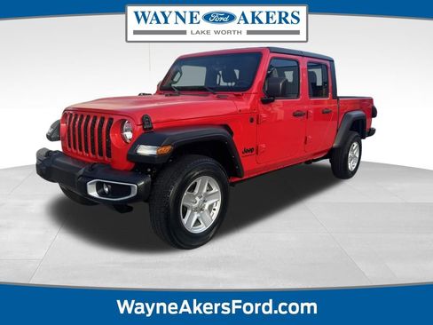 Used 2023 Jeep Gladiator Sport image 1