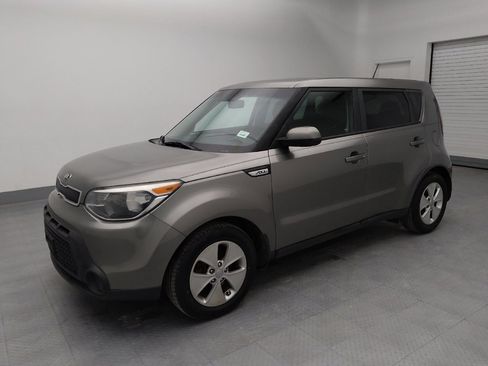 Used 2016 Kia Soul image 2
