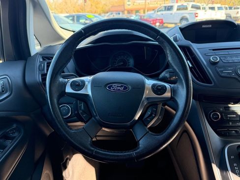 Used 2017 Ford C-MAX Energi SE image 17