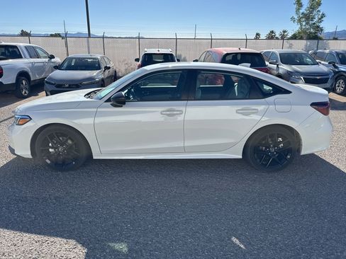 Used 2025 Honda Civic Sport image 8