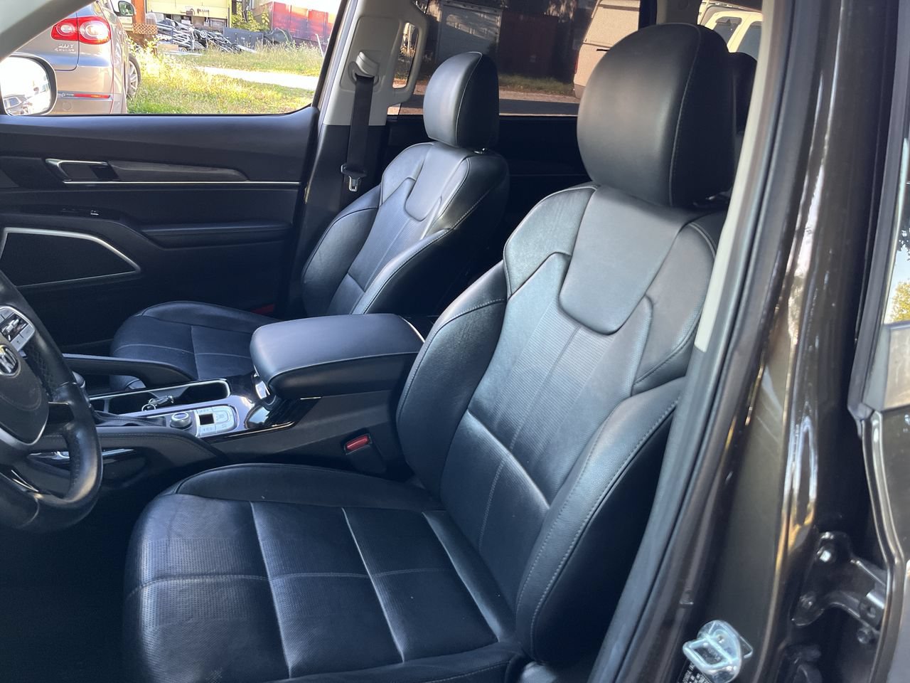 Used 2021 Kia Telluride EX w/ EX Premium Package AWD/4WD image 5