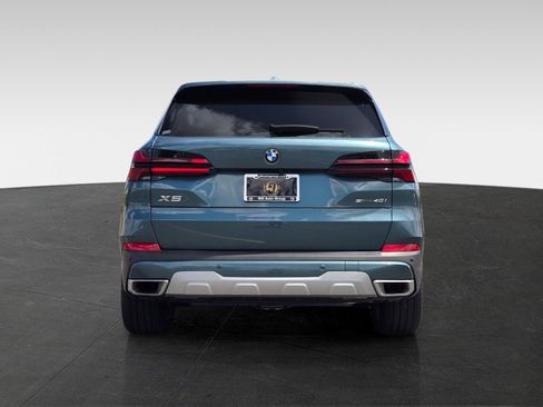 Used 2024 BMW X5 sDrive40i w/ Premium Package RWD image 5