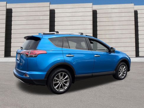 Used 2016 Toyota RAV4 Limited w/ Advanced Technology Package AWD/4WD image 6