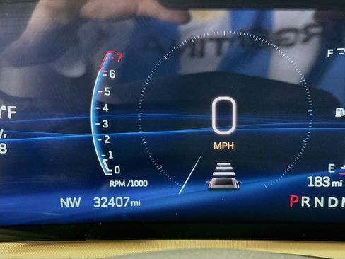 Used 2024 Cadillac XT4 Luxury FWD image 14