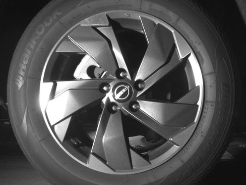 Used 2025 Nissan Rogue SV AWD/4WD image 15