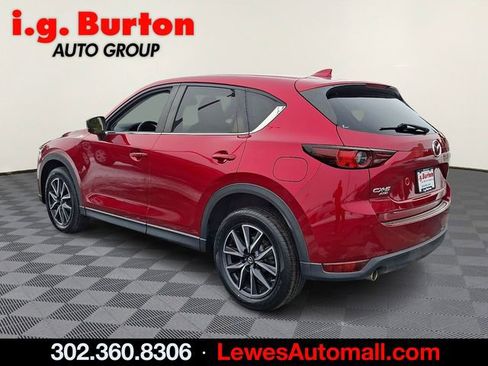 Used 2018 MAZDA CX-5 Touring w/ Preferred Equipment Package image 4