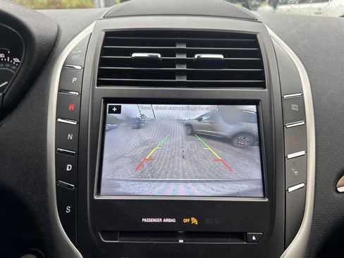 Used 2017 Lincoln MKC Reserve AWD/4WD image 19