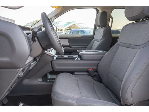 Used 2025 Ford Expedition Max Active AWD/4WD image 15