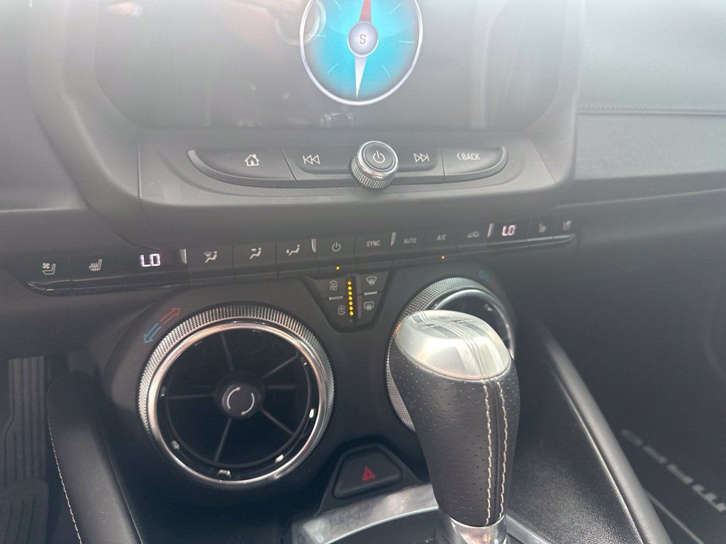 Used 2017 Chevrolet Camaro SS RWD image 21