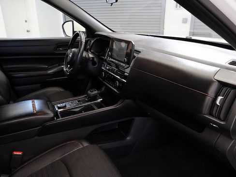 Used 2023 Nissan Pathfinder Rock Creek AWD/4WD image 18