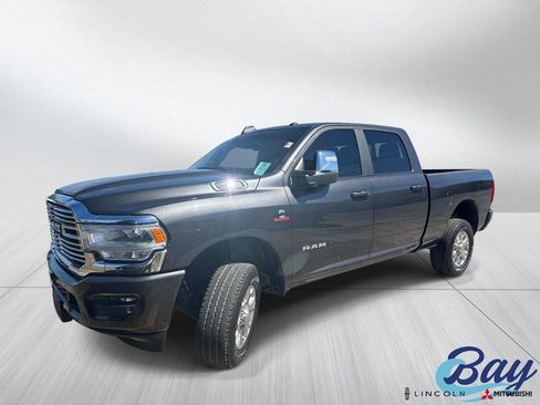 Used 2024 RAM 2500 Laramie w/ Safety Group AWD/4WD image 1