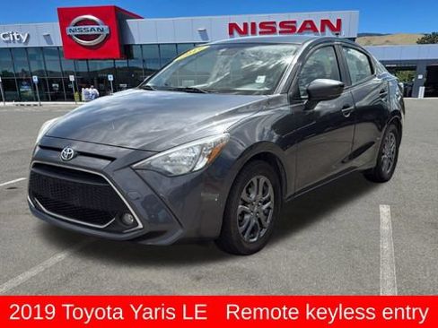 Used 2019 Toyota Yaris LE FWD image 7