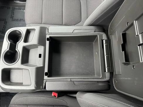 Used 2022 Chevrolet Silverado 1500 RST AWD/4WD image 16