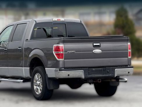 Used 2011 Ford F150 XLT w/ XLT Chrome Pkg image 16