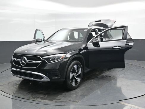 Used 2023 Mercedes-Benz GLC 300 GLC 300 image 52