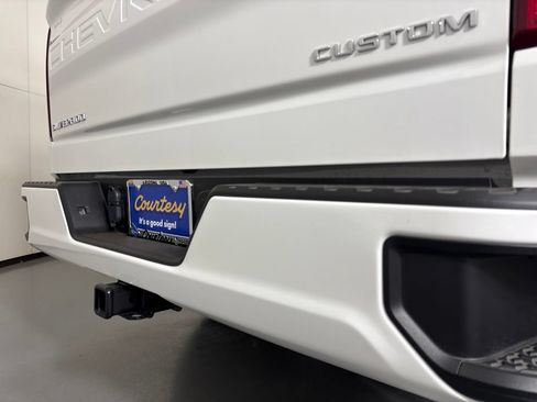 Used 2026 Chevrolet Silverado 1500 Custom AWD/4WD image 14