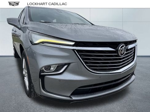 Used 2023 Buick Enclave Essence w/ Experience Buick Package image 8