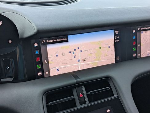 Certified 2023 Porsche Taycan image 17