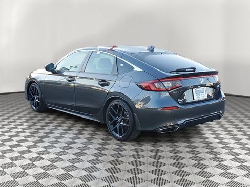 Used 2023 Honda Civic Sport Touring image 4
