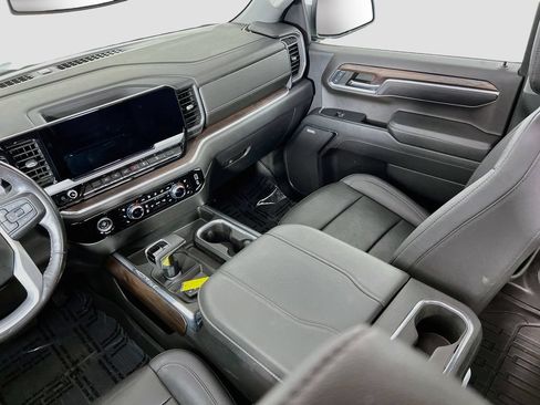 Certified 2023 GMC Sierra 1500 SLT AWD/4WD image 23