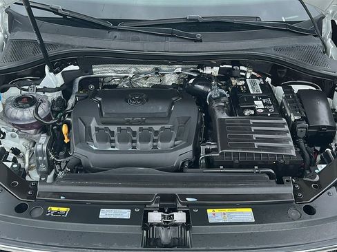 Used 2023 Volkswagen Tiguan S image 3