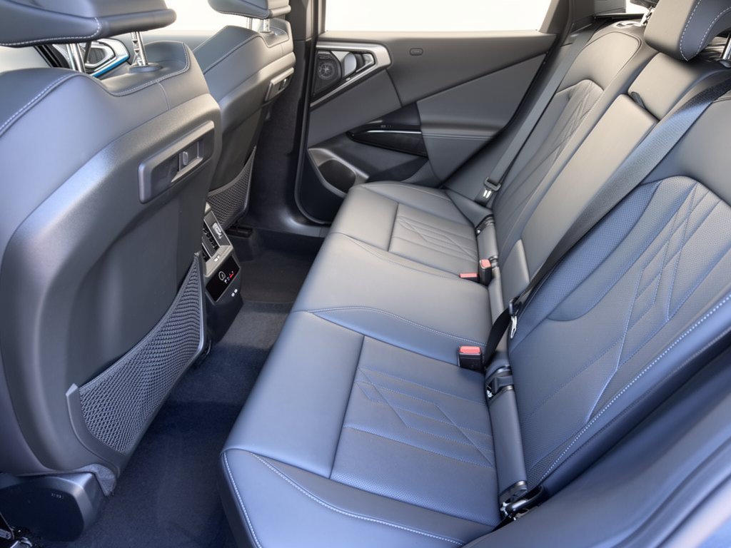 Certified 2026 BMW X3 M50 AWD/4WD image 25