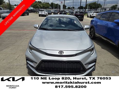 Used 2023 Toyota Corolla SE w/ Carpet Mat Package (TMS) FWD image 2