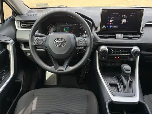 Certified 2025 Toyota RAV4 LE FWD image 10