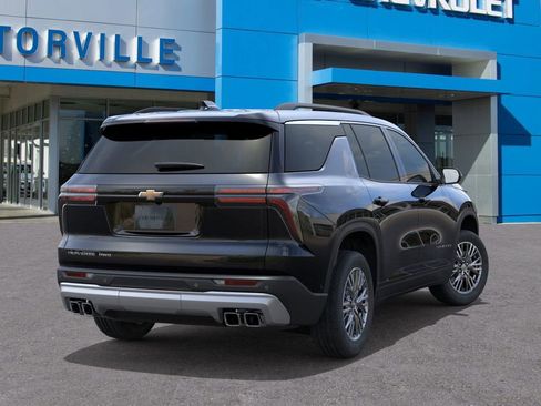 New 2026 Chevrolet Traverse LT image 4