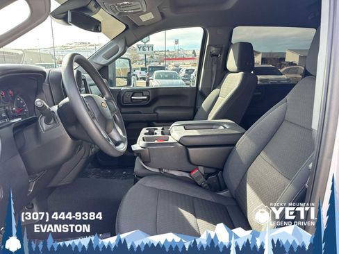 Used 2024 Chevrolet Silverado 2500 Custom w/ Custom Value Package image 24