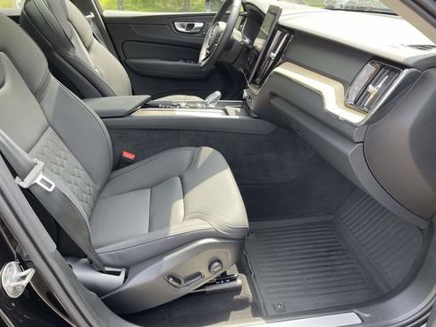 Used 2026 Volvo XC60 B5 Plus w/ Protection Package Premier AWD/4WD image 22