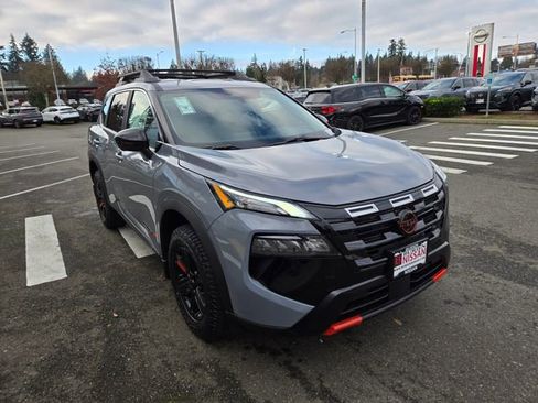 New 2026 Nissan Rogue SV image 3