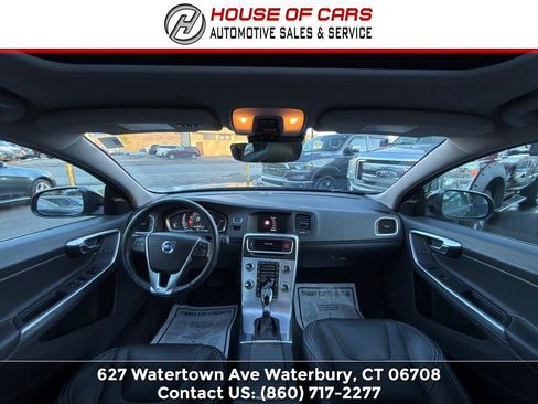 Used 2017 Volvo S60 T5 Dynamic w/ Vision Package image 38