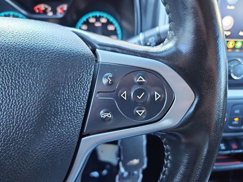 Used 2021 Chevrolet Colorado ZR2 w/ ZR2 Dusk Special Edition image 11