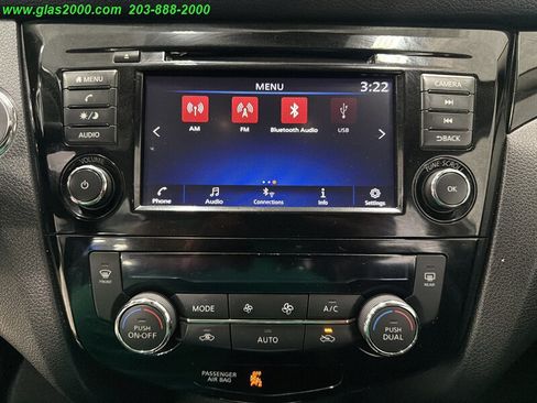Used 2022 Nissan Rogue Sport SV w/ Technology Package AWD/4WD image 17