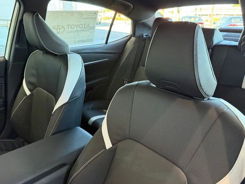 New 2026 Toyota Camry Hybrid image 19