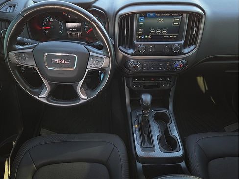 Used 2022 GMC Canyon AT4 image 9