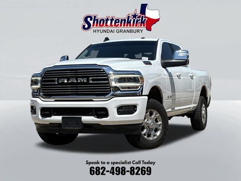 Used 2024 RAM 2500 Laramie AWD/4WD image 1